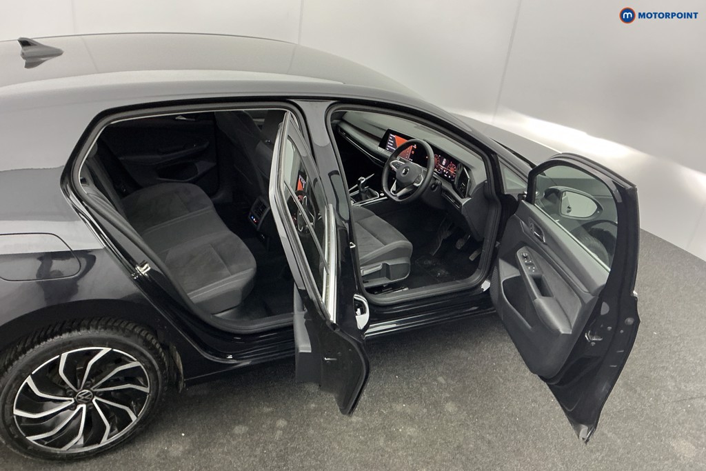 Used Volkswagen Golf 2023 for sale - 77989332: Photo 14