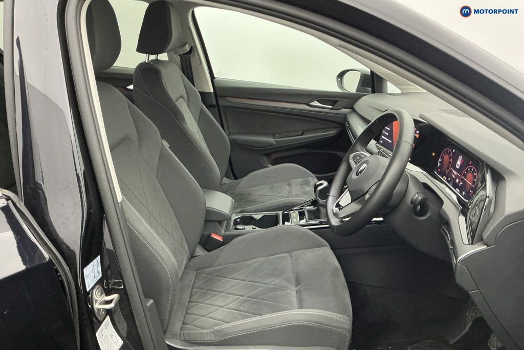 Used Volkswagen Golf 2023 for sale - 77989332: Photo 16