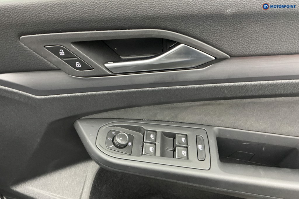 Used Volkswagen Golf 2023 for sale - 77989332: Photo 37