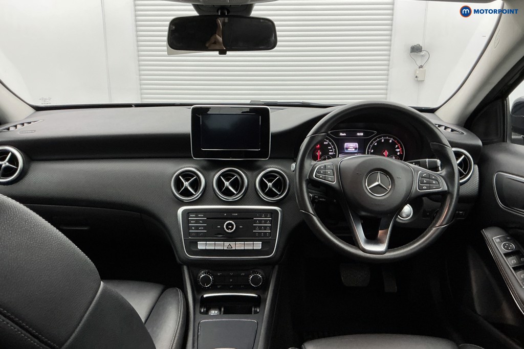 Used Mercedes-Benz A-Class 2018 for sale - 76603702: Photo 11