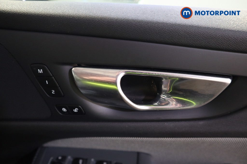 Used Volvo V60 2020 for sale - 78015563: Photo 20