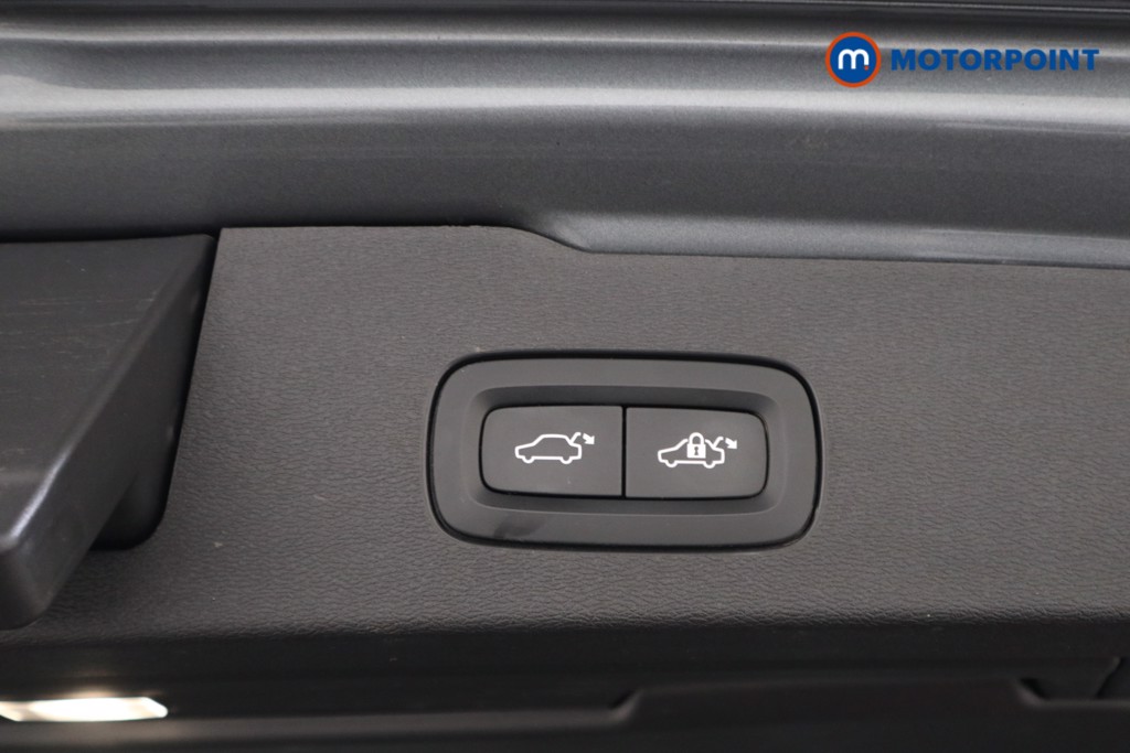 Used Volvo V60 2020 for sale - 78015563: Photo 28