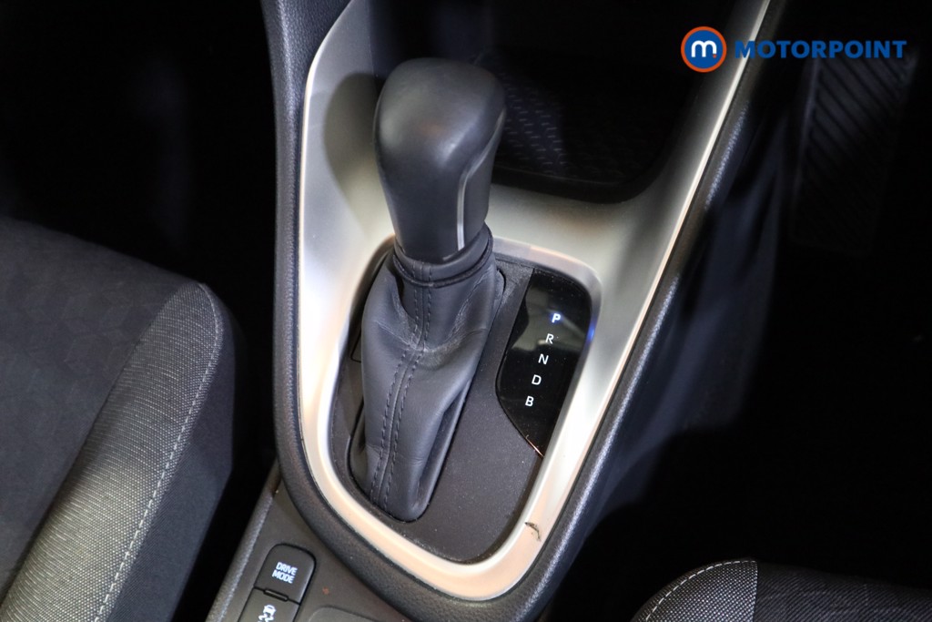 Used Toyota Yaris 2022 for sale - 75874852: Photo 16