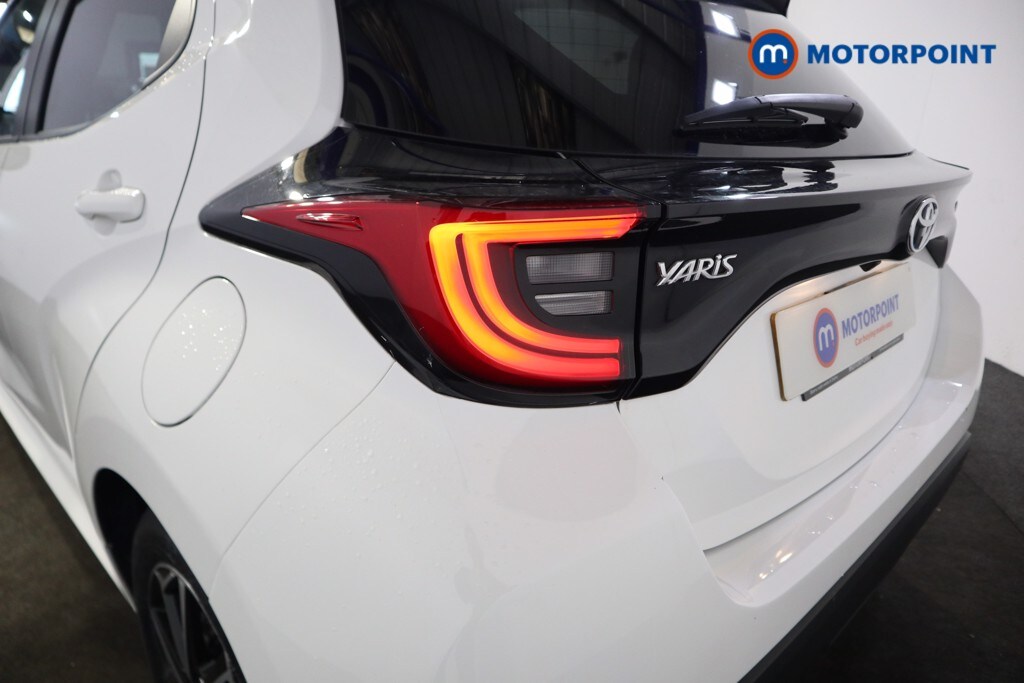 Used Toyota Yaris 2022 for sale - 75874852: Photo 26
