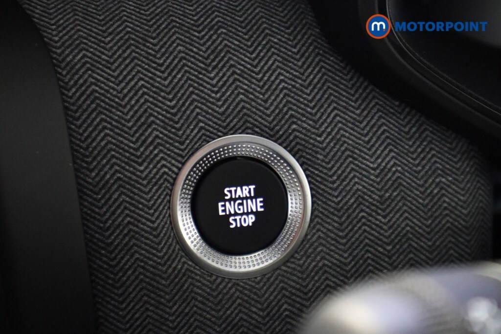 Used Renault Clio 2023 for sale - 77543205: Photo 14