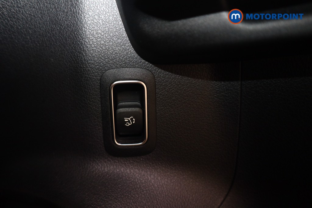 Used Mercedes-Benz EQA 2023 for sale - 78064728: Photo 20