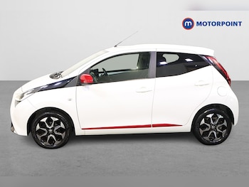 Used Toyota AYGO 2019 for sale - 76653644: Photo