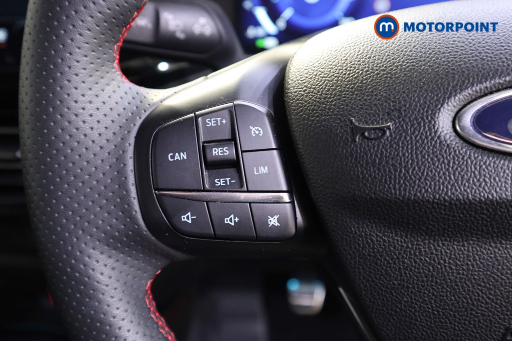 Used Ford Focus 2023 for sale - 76718352: Photo 13