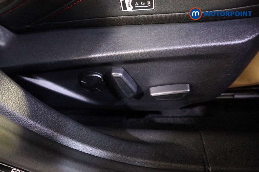 Used Ford Focus 2023 for sale - 76718352: Photo 18