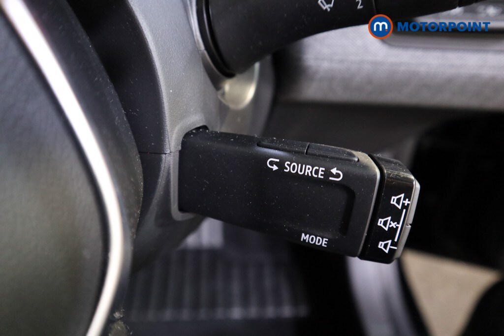 Used Renault Clio 2023 for sale - 78180489: Photo 20