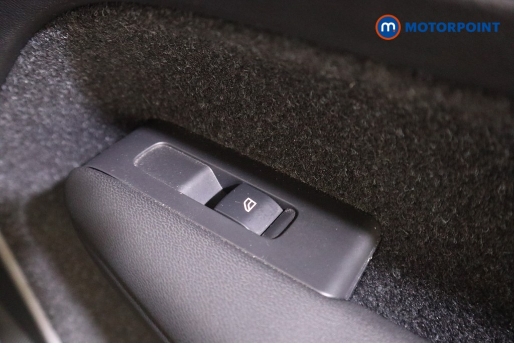 Used Volvo XC40 2020 for sale - 78106836: Photo 32