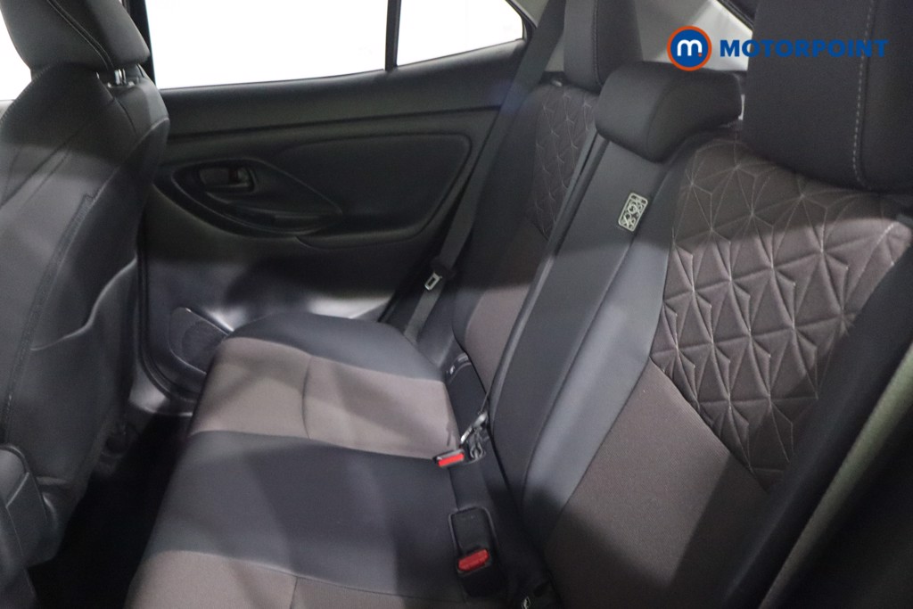 Used Toyota Yaris Cross 2023 for sale - 77620115: Photo 13