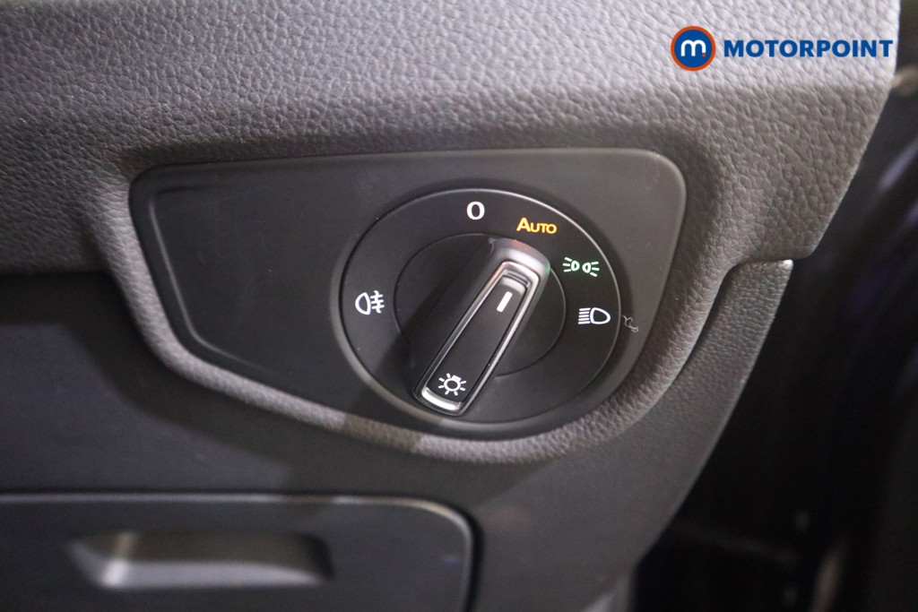 Used Volkswagen Touran 2018 for sale - 76155795: Photo 15