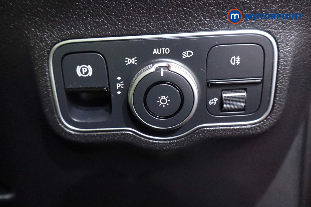 Used Mercedes-Benz GLB 2023 for sale - 78052598: Photo 25