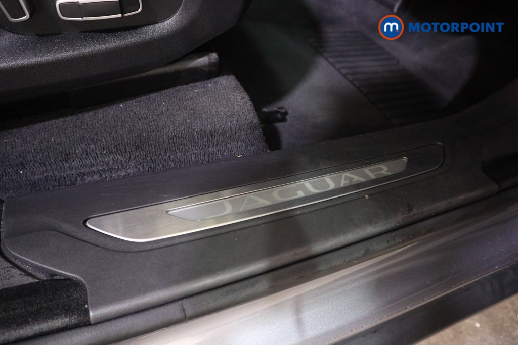 Used Jaguar F-Pace 2023 for sale - 76184614: Photo 23