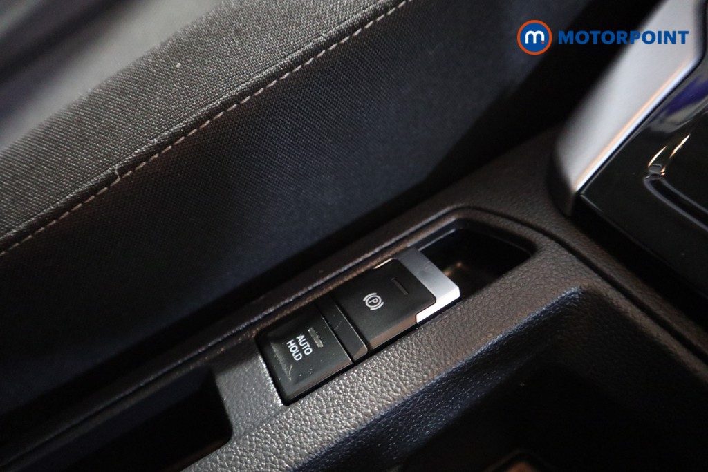Used Volkswagen T-Roc 2023 for sale - 76196848: Photo 21