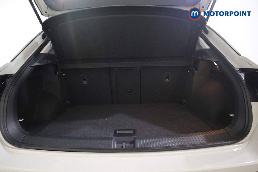Used Volkswagen T-Roc 2023 for sale - 76196848: Photo 25