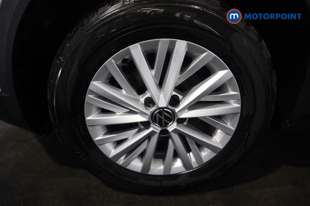 Used Volkswagen T-Roc 2023 for sale - 76196848: Photo 28