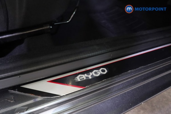 Used Toyota AYGO 2021 for sale - 76209744: Photo 20