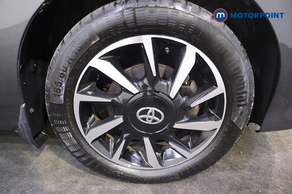 Used Toyota AYGO 2021 for sale - 76209744: Photo 25