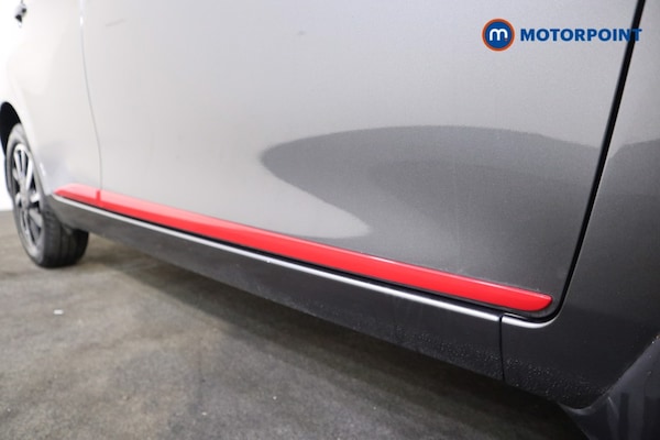 Used Toyota AYGO 2021 for sale - 76209744: Photo 31