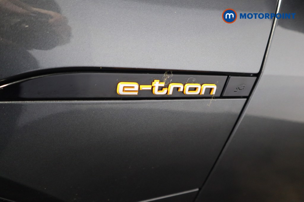 Used Audi e-tron 2021 for sale - 78199557: Photo 47