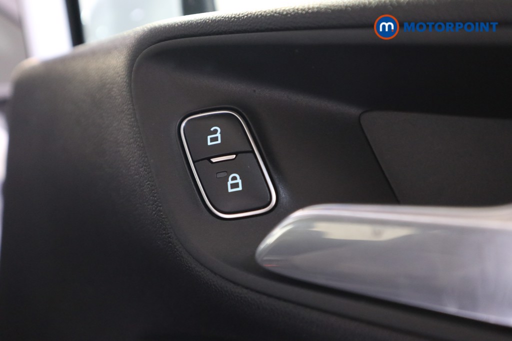 Used Ford Fiesta for sale - 77221228: Photo 21