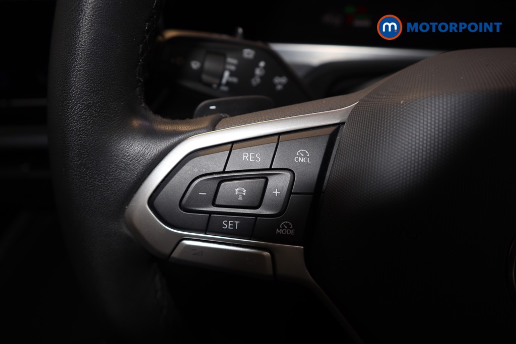 Used Volkswagen Passat 2025 for sale - 78064748: Photo 11