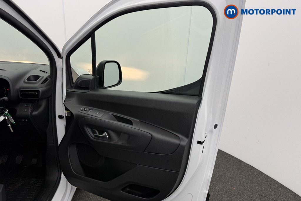 Used Citroen Berlingo 2026 for sale - 78159507: Photo 18