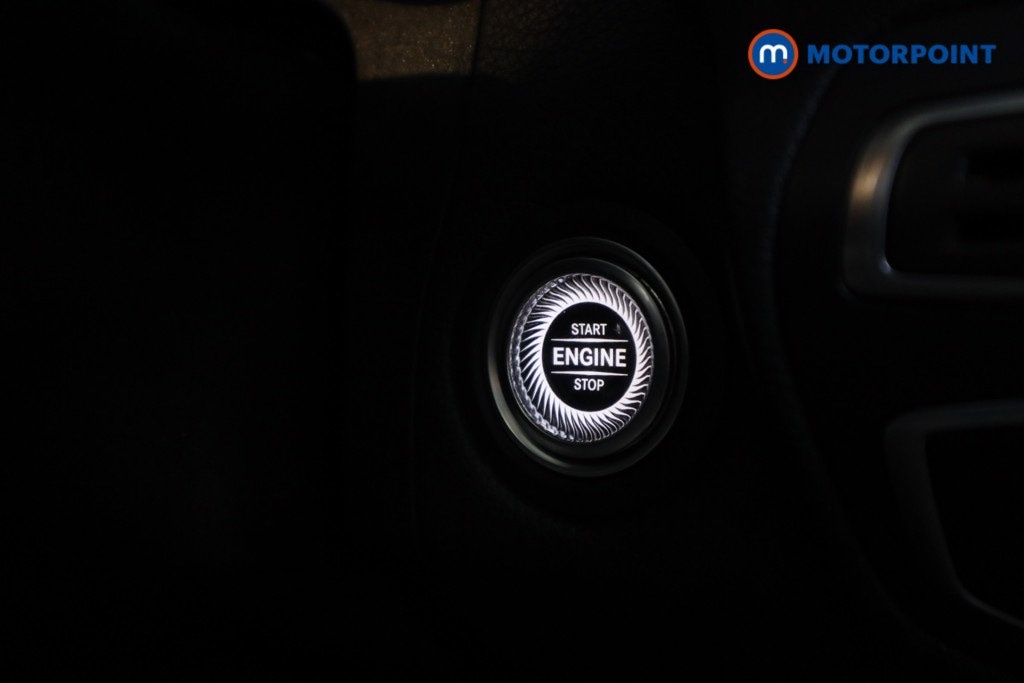 Used Mercedes-Benz C Class 2021 for sale - 77068710: Photo 17