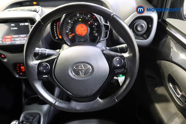 Used Toyota AYGO 2019 for sale - 76312702: Photo 10