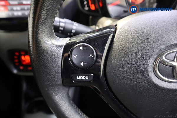 Used Toyota AYGO 2019 for sale - 76312702: Photo 11