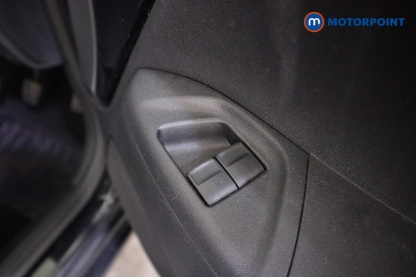 Used Toyota AYGO 2019 for sale - 76312702: Photo 18