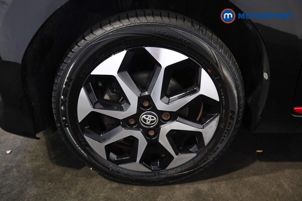 Used Toyota AYGO 2019 for sale - 76312702: Photo 25