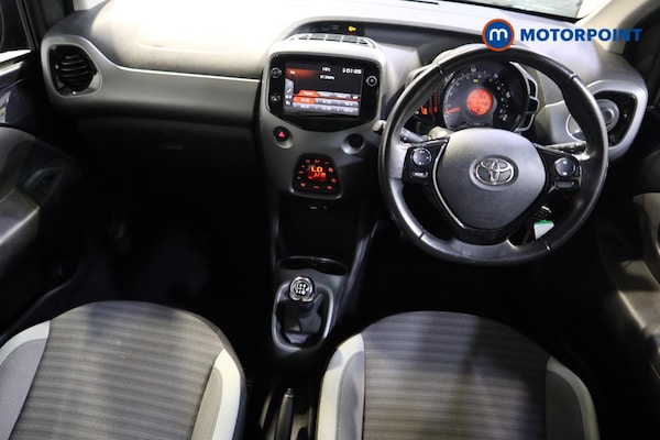Used Toyota AYGO 2019 for sale - 76312702: Photo 9