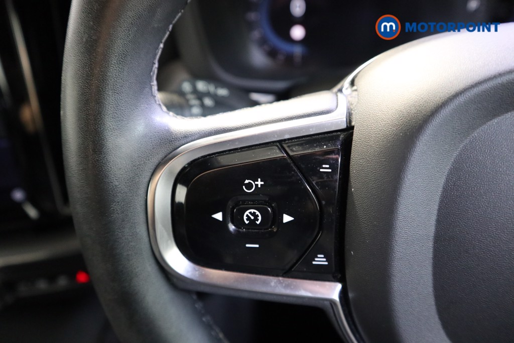 Used Volvo XC60 2022 for sale - 77966153: Photo 11