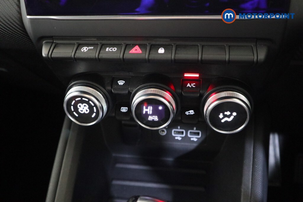 Used Renault Clio 2019 for sale - 77935358: Photo 16