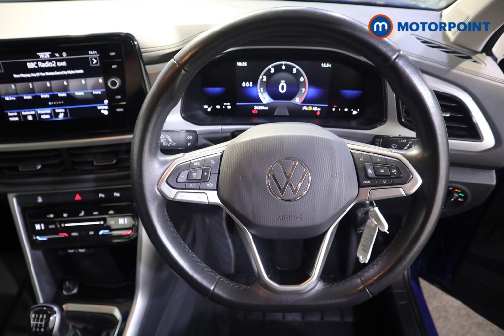 Used Volkswagen T-Roc 2023 for sale - 76162267: Photo 11