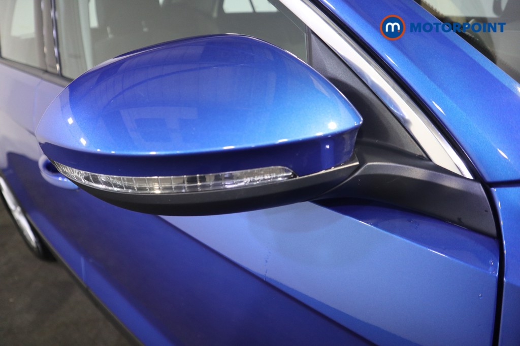 Used Volkswagen T-Roc 2023 for sale - 76162267: Photo 28