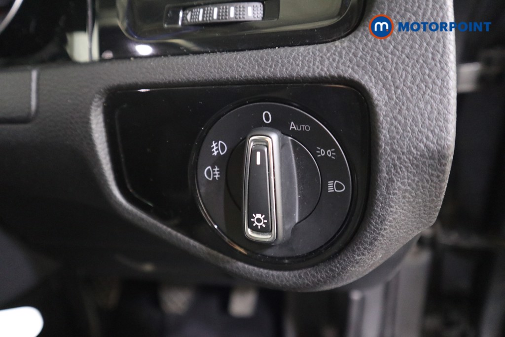 Used Volkswagen Golf 2020 for sale - 76303412: Photo 18