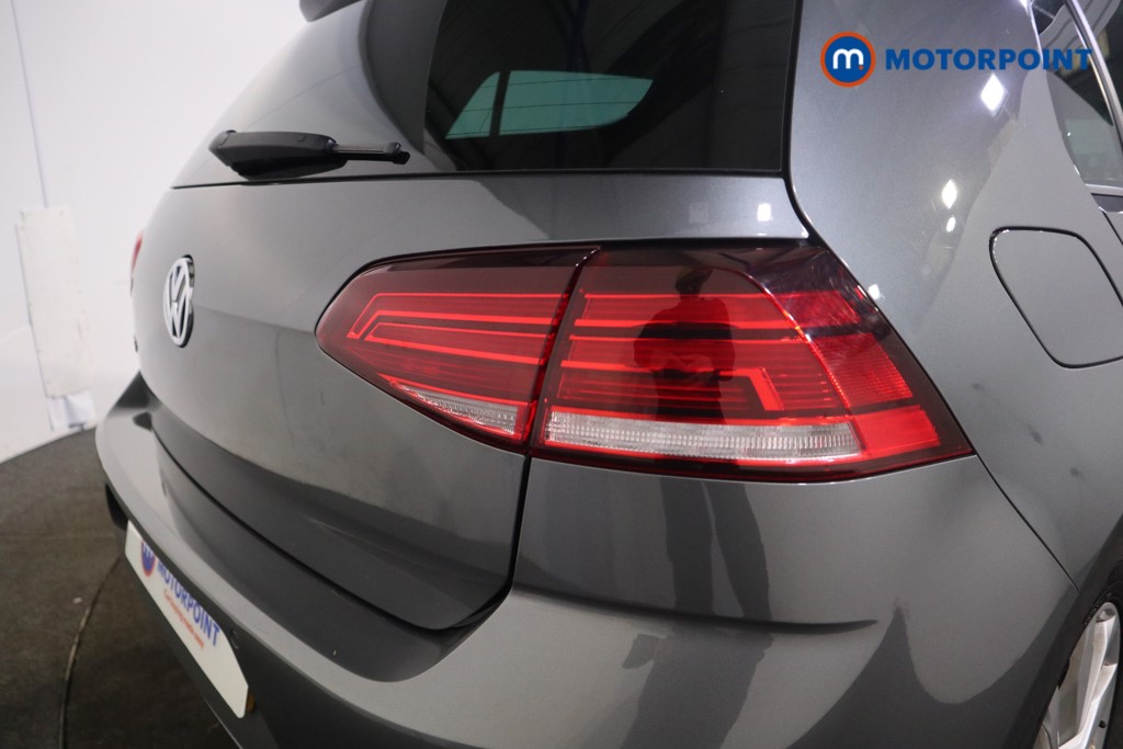 Used Volkswagen Golf 2020 for sale - 76303412: Photo 32