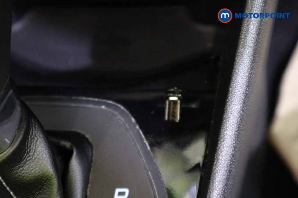 Used Ford Fiesta 2018 for sale - 77962500: Photo 17