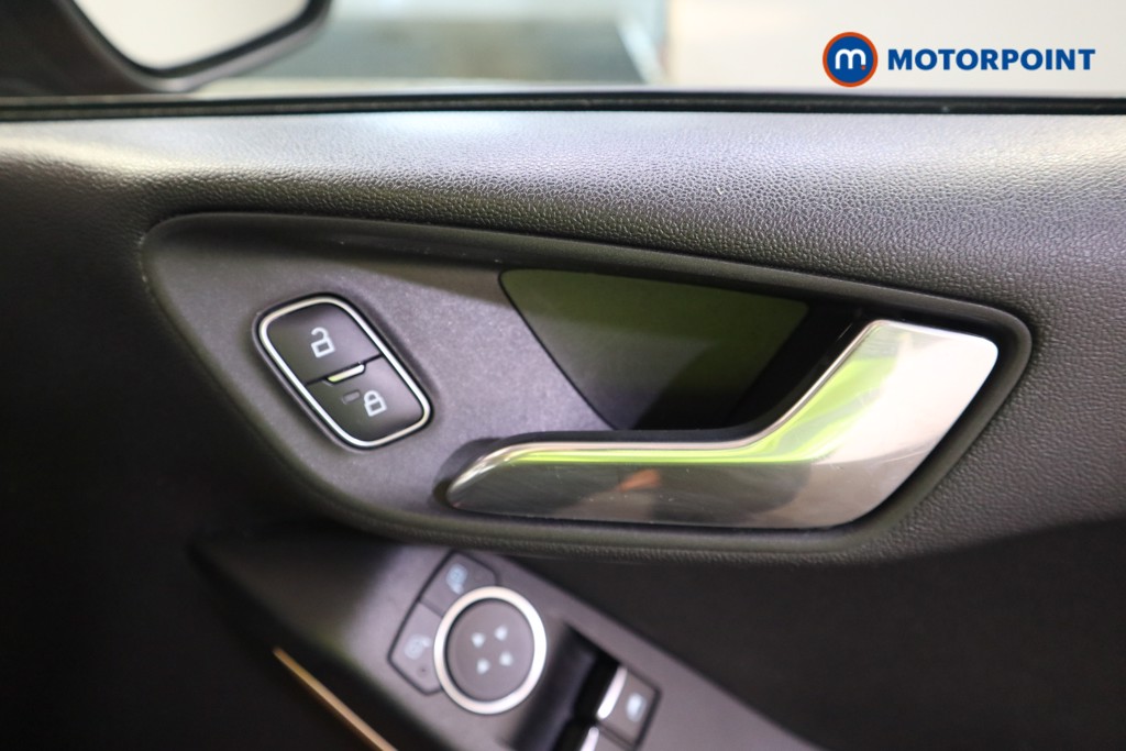 Used Ford Fiesta 2018 for sale - 77962500: Photo 24