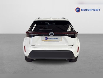 Used Toyota Yaris Cross 2024 for sale - 79008520: Photo