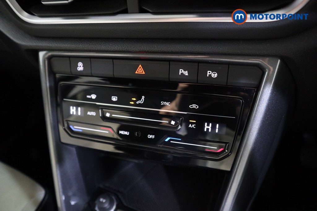 Used Volkswagen T-Roc 2022 for sale - 77775674: Photo 15