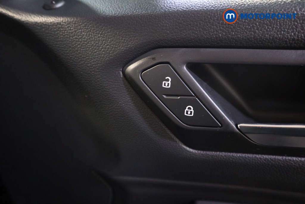 Used Volkswagen T-Roc 2022 for sale - 77775674: Photo 21