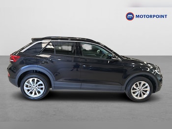 Used Volkswagen T-Roc 2024 for sale - 79437053: Photo