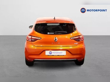 Used Renault Clio 2022 for sale - 76463945: Photo