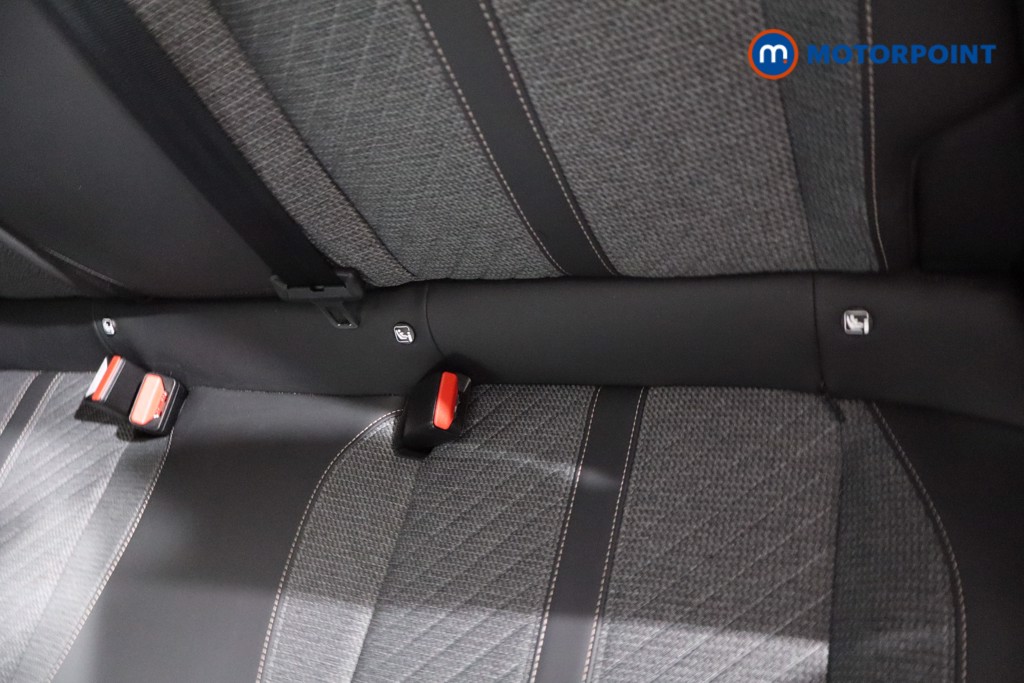 Used Peugeot 2008 2024 for sale - 77136582: Photo 32