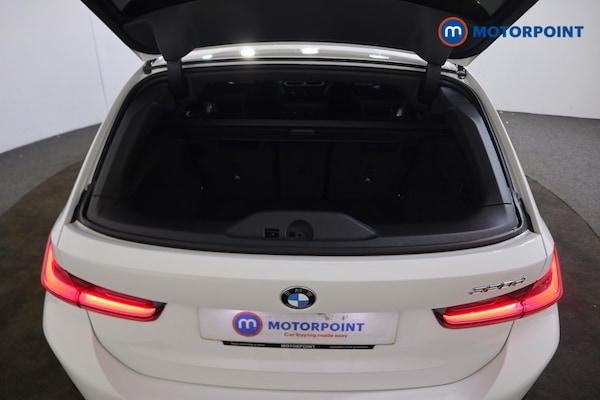 Used BMW 3 Series 2023 for sale - 76290845: Photo 40